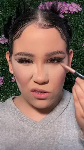 Ya no se como hacer esto 😂 #makeup #maquillaje 