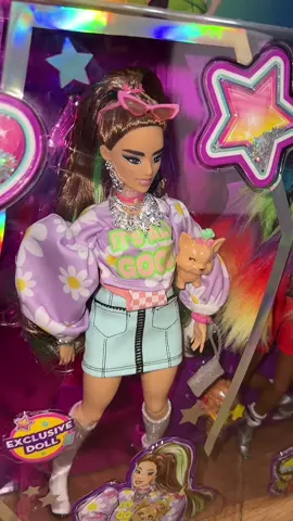 Mis es invertido en algo que me hace feliz, definitivamente es algo súper necesario 💅 #barbieextraexclusivedoll #barbies #comprasnecesarias #exclusivebarbie #mermazemermaidzdolls #barbiestyle #barbiefashionista #barbieaa #lasmuñecasdeliiz #siendofeliz 