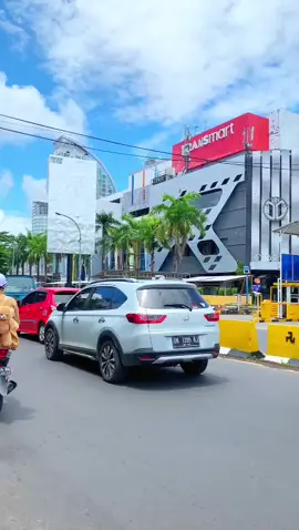 Kebahagiaan akan selalu datang di tengah kebersamaan