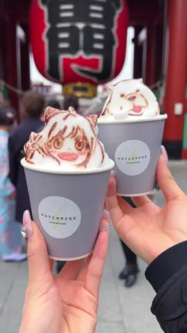 推し活にぴったりな3Dラテアートがあるカフェ☕️写真を見せれば好きなキャラクターや人をドリンクの上に泡で作ってくれる！ 浅草駅近だから食べ歩きするときにここも寄ってみてほしい！ 📍浅草「HATCOFFEE stand」 #浅草グルメ #浅草 #latteart #アーニャ #tiktokfood 
