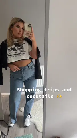 Shopping outfit ✨🙌🏻 #trending 