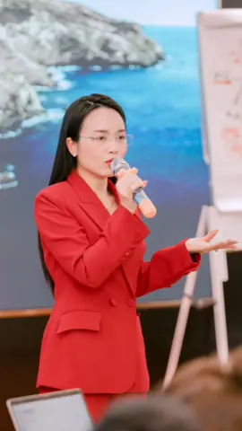 3 BỘ SÁCH GIÚP NGƯỜI ĐƯỜNG ĐỜI SỐ 1 THÀNH CÔNG #lucthuyhoa #lifecoach #athena #gein_group 