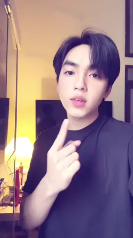 Bị réo tên quá nên phải ra clip hoyy 🤣🤣🤣  Tự nhiên thấy nhớ hồi xưa ghê :< #khitahailam #longhoang #muvik 