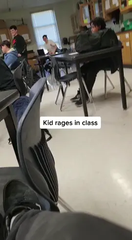 Lil bro sent me this 💀#rage #middleschool #bodydysmorhpiabros #jidion #obama #trump #biden #sleepyjoe #xgamesmode 