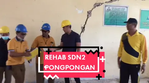 SDN 2 Ponpongan Kecamatan Merakurak adalah salah satu Sekolah yang dibangun di Tahun 2022 yang lalu. Diharapkan dengan adanya kelas baru, para siswa yang merupakan generasi masa depan bangsa dapat belajar dengan aman dan  nyaman, serta semangat untuk meraih cita-cita. #maslindra #masbupati #tuban #mbangundesonotokutho #lanjutkanmbangundesonotokutho #tubansejahtera #tubanlebihbaik #tubanmembangun #tubanberkarya #tubankeren #tubankeca #tubanmbois #tubanmesuwur 