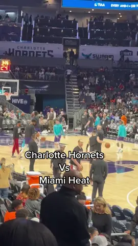 #NBA #nbagame  #charlottenc #DateYourselfInstead #solodateideas @hornets 