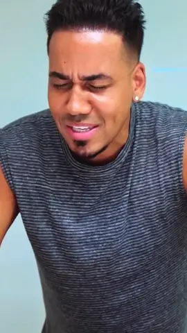 un cover de ROMEO SANTOS 🎧INVENTAME🎧 de marco Antonio Solís... #comparte #like #romeosantos #marcoantoniosolis #cover #domingo #amor #pareja #duo #parati #elrey #menciona 