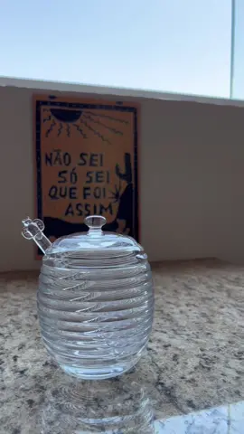 Esse porta mel está sensacional, quem aí concorda? Eu ameiii!🍯🐝 #mel #flyyyyyyyyyyyyy #viral @Léo Santana 