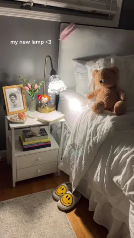 isn’t she pretty ❤️🌷🧸🎀☕️🍒 #room #RoomTour #cozy #decor #lamp #ilovelamp  