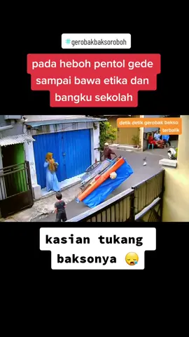 kira2 penyebabnya apa ya ?                             #gerobakbaksoterguling #tukangbaksokeliling #fypkontenkreatif #trandingvideo_viral_video #trandingvideo #kumpulanvideolucu #fypyanglagiviral #fypberandaviralkan #fypyanglagiviral #fyp #fypsounds #trandingtopic #fypyaaa #fyppppppppppppppppppppppp 