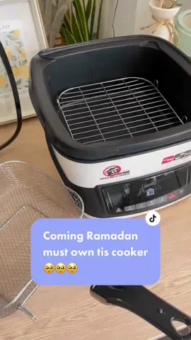 #crazyfriday #giselle #fyp #samasamadaritiktok #tiktoktech #racuntiktok #tgicf #mycrazyfriday #Ramadan #raya2023 #raya 
