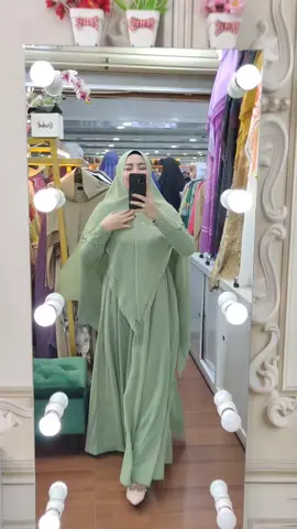 warna sage yang lagi banyak dicari nih bun.. ready stock pakai lebaran yuk..  #gamiscantik #gamis #kalifafashion #gamissyari #gamislebaran2023 #gamiskekinian #gamissyaripolos #farfadh #farfadhsyari 