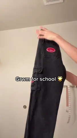I hate Mondays. #fyp #foryou #grwm #school #viral 