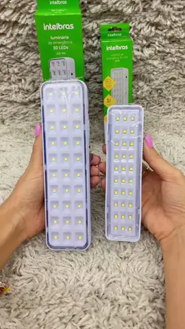 Luminária de emergência LED 