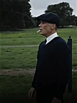 Tommy Shelby💪🏻🎩. #thomasshelby #peakyblindersedits #peakyblinders #imade_mafia #🔥🖤 #anime #capcut #fyp #viral #fouryou #توماس_شيلبي #بيكي_بلايندرز 