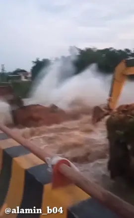 2 Excavators Getting Badly Wet #excavator #fail #fails #accident #truck #fyp