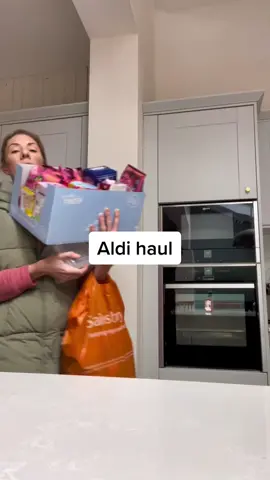 Not done a #groceryhaul in a minute so here you go #haul #groceryshopping #aldifinds #mumlife 