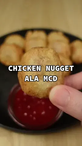 Resep Chicken Nugget ala MCD versi rumahan⁣ ⁣ Bahan:⁣ • 500 gr ayam⁣ • 1 sdt garam⁣ • 1 sdt micin⁣ • 1/2 sdt merica⁣ • 2 sdt bawang putih bubuk⁣ • 2 sdt kaldu bubuk / penyedap⁣ • 1 sdt paprika bubuk⁣ • 50 gr tepung maizena⁣ • minyak untuk menggoreng⁣ ⁣ Tepung kering:⁣ • tepung terigu⁣ ⁣ Tepung basah:⁣ • 4 sdm tepung terigu⁣ • 6 sdm tepung maizena⁣ • 1/2 sdt baking powder⁣ • 1 sdt kaldu bubuk / penyedap⁣ • 1/4 sdt merica⁣ • air secukupnya⁣ ⁣ Cara masak ada di video 😊⁣ ⁣ ⭐️ Food Chopper CH-50 dari @Mitochiba Electronic tersedia dalam 5 varian warna, Low Watt, Kapasitas 0.7 Liter, dilengkapi dengan 4 mata pisau tajam dan pengocok telur & krim #mitochiba #foodchopper #ch50  #asiknyakuliner #serunyakuliner #makinsayang #serunyaditiktok #menuviral #marikitacoba 