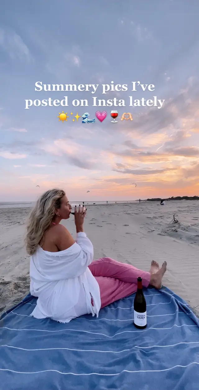 Come hang with me on IG hehe @ nicole_farina 🫶🏻 also who’s ready for summer?!? #thecharlestondiaries #charleston #charlestonsc #sullivansisland #summerphotos #summervibes #beachpics #beachpicinspo #charlestonbeach #freepeople 