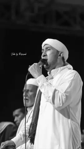 puncak kerinduan  🤲#mahalulqiyam🤲 #azzahir #majelisazzahir #habibbidinasegaf #habibalizainalabidinassegaf #zahirmania #zahirmaniaindonesia🇲🇨 #sholawat #fyp #fypシ 