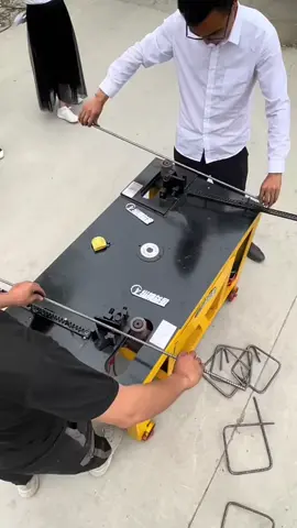 Metal bending competition