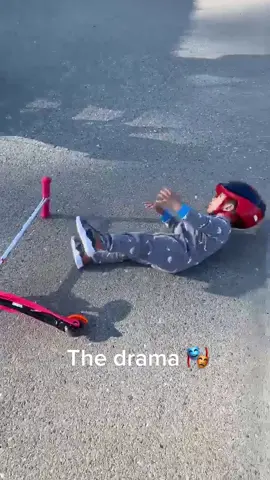 A+ acting for sure lol 😆🛴🎭  #viralhog #kids #dramatic #funny 