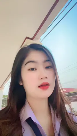 การเงินมีบัญหา ใสชุดนักนักศึกษาไปหาใครได้บ้าง😂 #อย่าปิดการมองเห็นหนู #ສາວລາວ🇱🇦 
