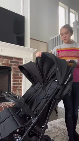Immediately had to run “errands” just so we could use this new stroller! @joovy is giving 20% off this stroller with code RUBY20 through 3/9 🥰 #joovy #joovystroller #joovykooperrs2 #twinmom #twingear #momtok #momcontent #babygear #doublestroller #twintok #dadtok #twinparent #firsttimemom 