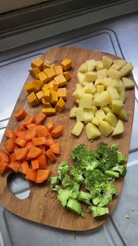 Introdução alimentar de 6 meses 😍 #6meses #introducaoalimentar #introducaoalimentarembebes #maedemenino #bebestiktoks 