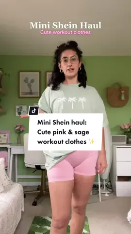 Couldn't find light pink workout pants at a good price ANYWHERE, but @shein_official came through! 🙌🏽✨ Check out my IG story for links for everything 💖 #sheinhaul #shein #workoutclothes #workoutgear #workoutleggings #seamlessleggings #pinkaesthetic #girliethings 