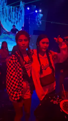 @ຊິງຊິງ🕊 #สาวสะหวันนะเขต🇱🇦 #สะหวันลาตีผับ💃🍺🎉 
