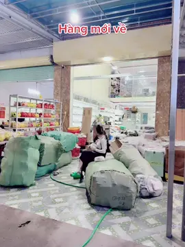 #shop_giày_dép_quảng_châu_my_điền_vy_bg #kcnvantrungbacgiang #shop_bông_bông_đình_trám_việt_yên_bg #băcgiang98 #kcnquangchau 