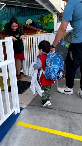 Lo siento Bartolito #primerdiadeclases #firstdayofschool #2023 #viral #parati 