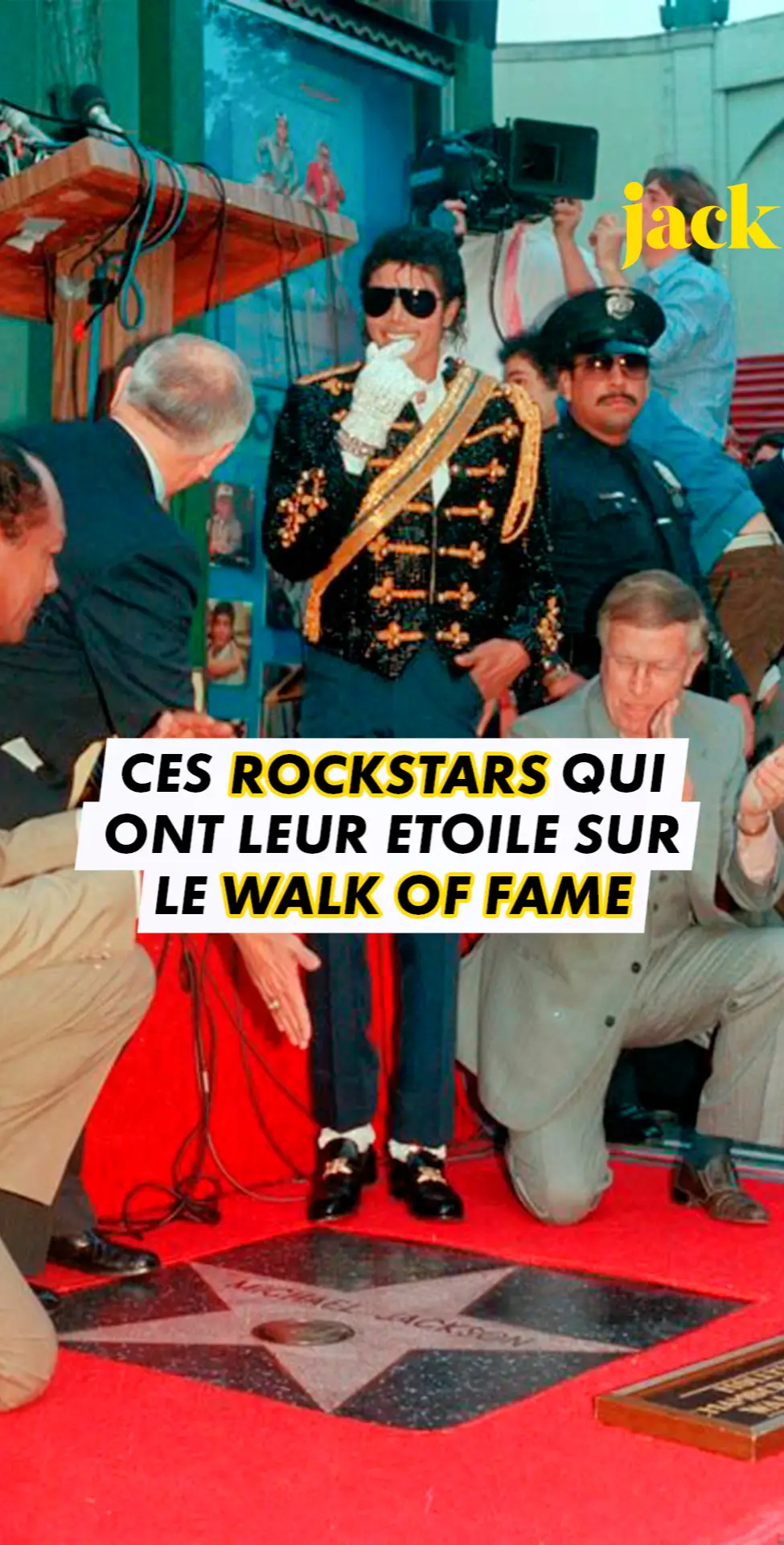 Quel.le artiste mériterait d’avoir son étoile à Hollywood ? ⭐ #Walkoffame #hollywood #davidbowie #thedoors #eltonJohn #dianaRoss #fleetwoodmac #kiss #tinaTurner #paulccartney #thebeatles ##redhotchiliPeppers #rock #rockmusic #tiktokmusic #tiktokmusique