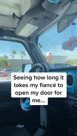 I can’t belive he shut the door in my face like that 😂💀 #couplecomedy #couple #boyfriend #funny 
