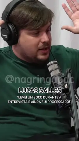 Lucas Salles conta sobre a vez que levou um soco durante uma entrevista para o CQC e acabou sendo processado! #cqc #cqcbrasil #tvband #lucassalles #tvbrasileira #camilacolombo  #nagringa #nagringapc🎙 #nagringapodcast #orlando #orlandoflorida #brasil