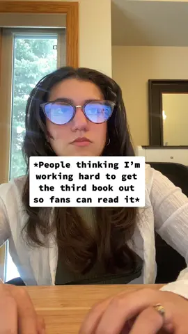 My bad #BookTok #teenbooks #books #bookrecommendations #reader #lauramuto #agirlwithadream #ontheroad 