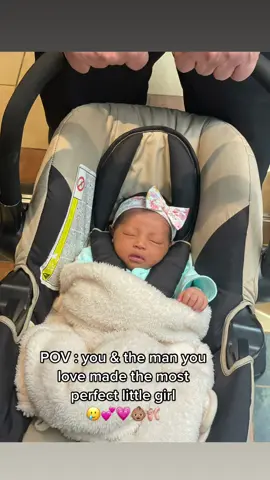 Unconditional love 🎀🩰 #fypシ #firsttimemom #MomsofTikTok #blasianbaby #ambw 