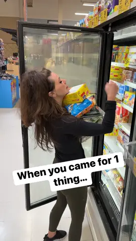 Every 👏 Single 👏 Time #groceryshopping 