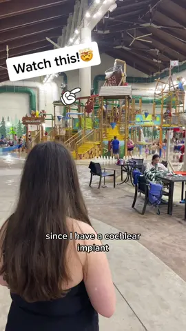 What’s your favorite water park? Great Wolf Lodge is a perfect spot for a family staycation! #deaftiktok #deafawareness #familyvacation  @greatwolflodge #greatwolflodge 