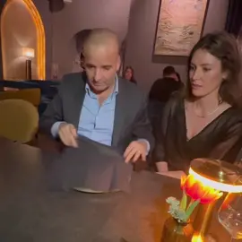 Magic Impossible 😱   #incredible #magicians #magic #impossibly #lols #magie #unglaublich #_lustig #lachen #wow #fürdich #foryou #omg #smile #happy @ninachuba 