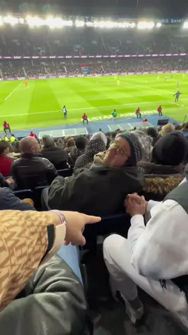 Je pourrais faire le tour du stade 😂😂