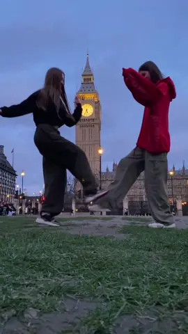 ✨// #london #dance #uk #fyp #on #londondance #trending #pek #українцівлондоні #ukrainian #славаукраїні #танці #тренд #англія