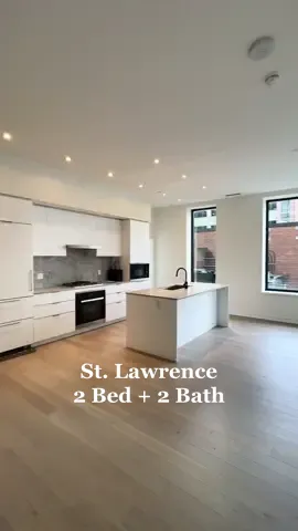22 Lombard — 2 bed 2 bath for sale for 1.3 million #torontocondos #torontorealestateagent #torontorealestate #torontotiktok #condosforsale 