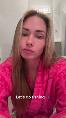 Raise ya hand 🙋🏼‍♀️🙋🏼🙋🏼‍♂️ @ashleysoftiktok1 @ashleysoftiktok2 