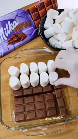 Chocolate and Marshmallows /*Werbung  @Degustabox Deutschland  @💜Milka Queen💜 @.milka_deutschland  #schokolade #deutschland  #chocolate #marshmallow #dessert #desserts #marshmello #chocolatemelt #2ingredients #2zutaten #degustabox  #milka  #degustaboxde  #schnellerezepte #rezepte #rezept #Recipe #recipes #fürdich #fyp #viral #trend #explore #miralux07 #EasyRecipe #quickrecipes #essen #kochen #backen #baking 