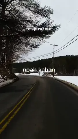 @noahkahanmusic is about to ruin our lives w this deluxe #stickseason #noahkahan #homesick 