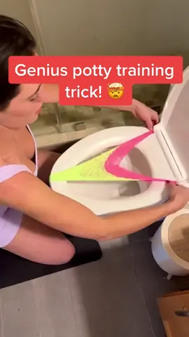 Genius potty training trick! 🤯 #parenting #LifeHack #tiktok #fyp 