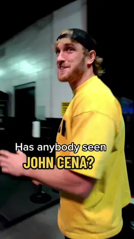 @loganpaul can’t see him! 👀👋 #WWE #LoganPaul #JohnCena 