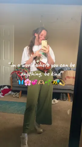can we be honest and admit that sometimes.. it is REALLY hard to be kind? To others, to ourselves - something I hope to grow more in this year 🫶🏼 ##fyp##dayinmylife##minivlog##kindness##selflove##mentalhealthmatters##foryou##healing##vlogdiary##cozyaesthetic##vlogaesthetic##eveningdiaries